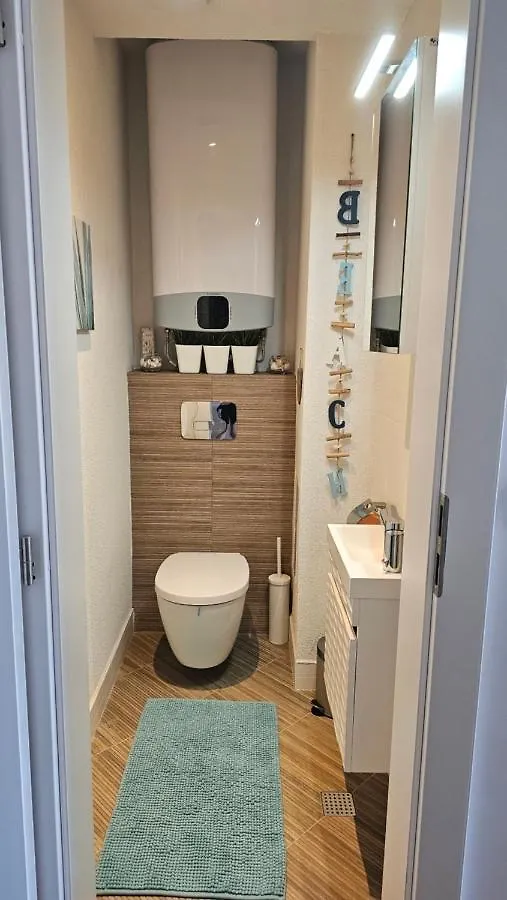 Smokini Beach Apartment Sozopol